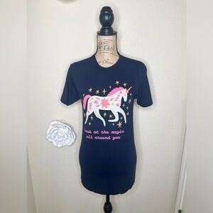 NTM: Oliver & Otis Navy Blue with Floral White & Pink Unicorn T Shirt Sz Small